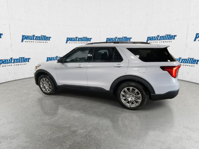 Used 2026 Ford Explorer Active w/ Active Comfort Package AWD/4WD image 8