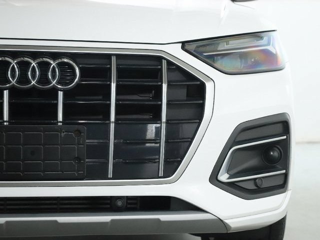 Used 2023 Audi Q5 2.0T Premium w/ Convenience Package AWD/4WD image 7