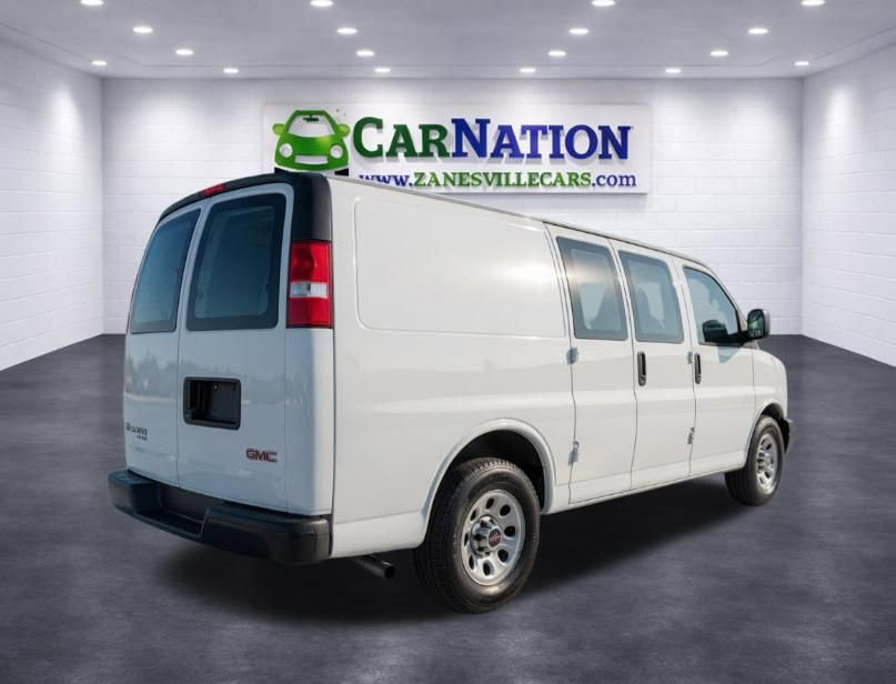 Used 2014 GMC Savana 1500 RWD image 2