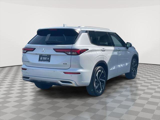 Used 2022 Mitsubishi Outlander SEL image 5