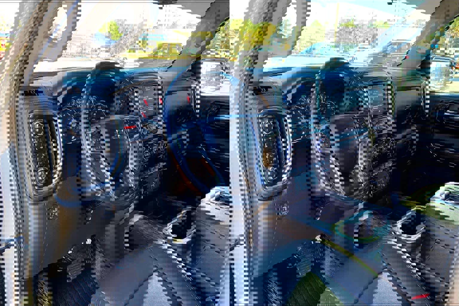 Certified 2022 Chevrolet Silverado 1500 RST w/ Texas Edition Plus image 18