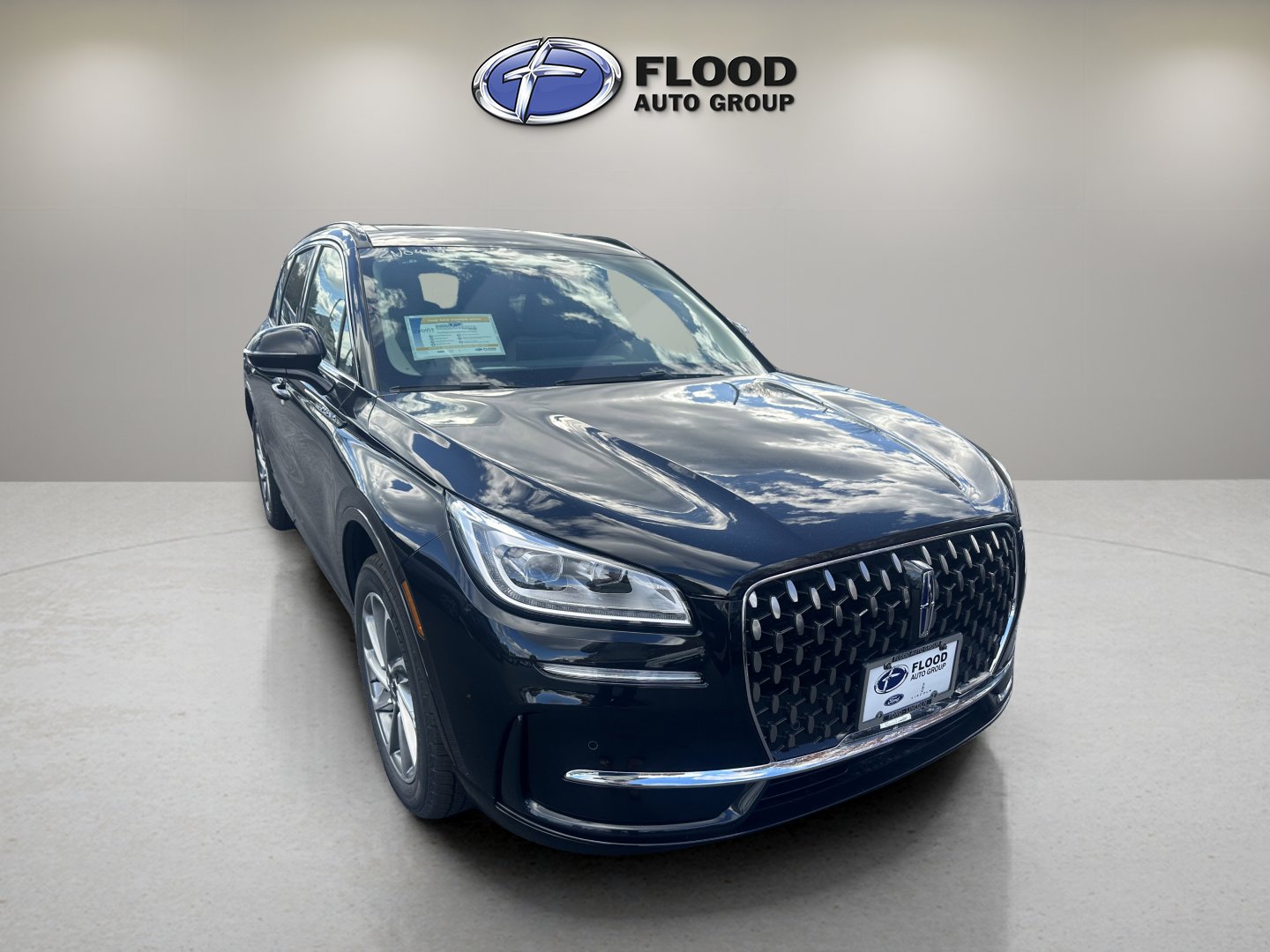 New 2025 Lincoln Corsair Grand Touring w/ Equipment Group 301A