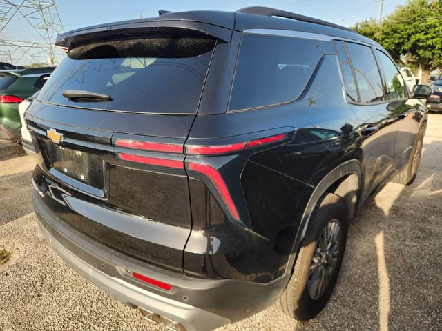 Used 2026 Chevrolet Traverse LT AWD/4WD image 5