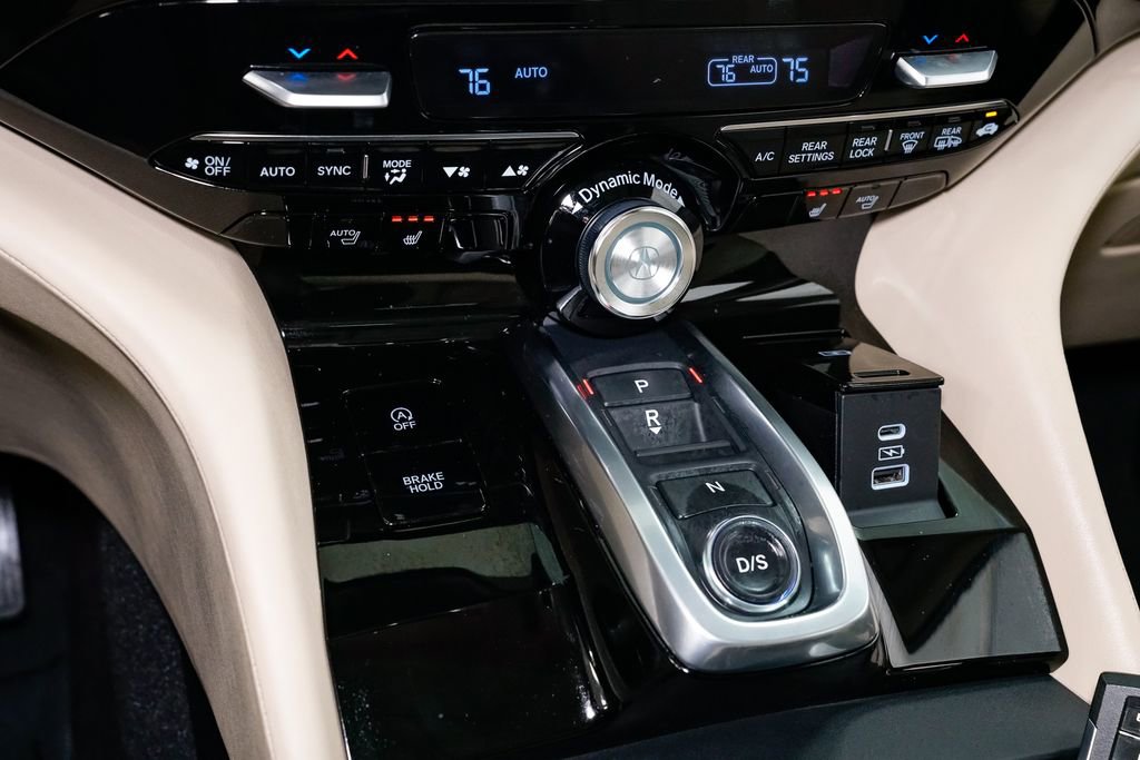 Certified 2025 Acura MDX w/ Technology Package image 21