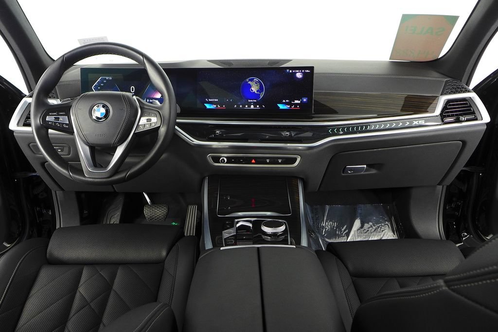 Used 2024 BMW X5 sDrive40i w/ Parking Assistance Package RWD image 25