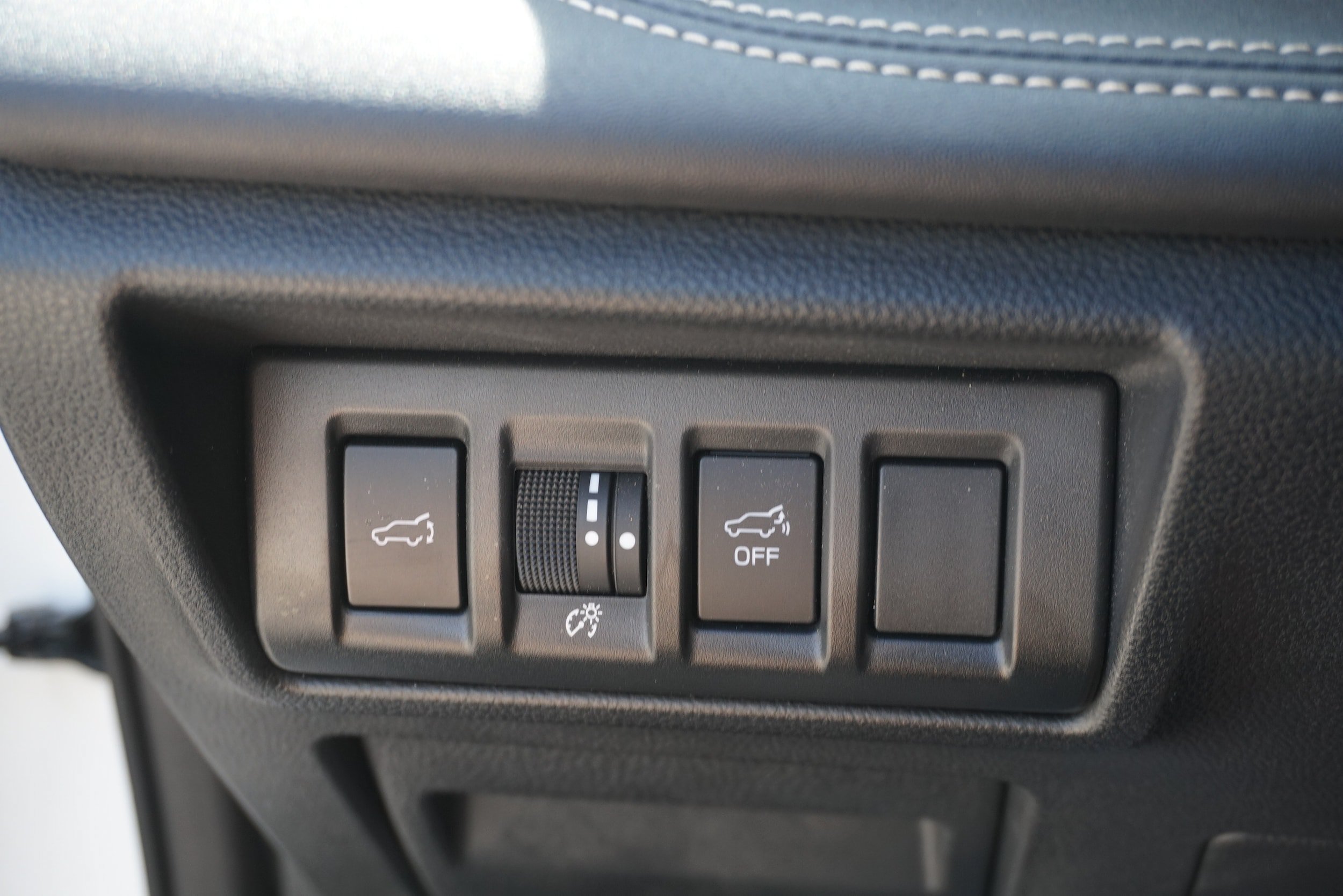 Used 2023 Subaru Outback Limited AWD/4WD image 17