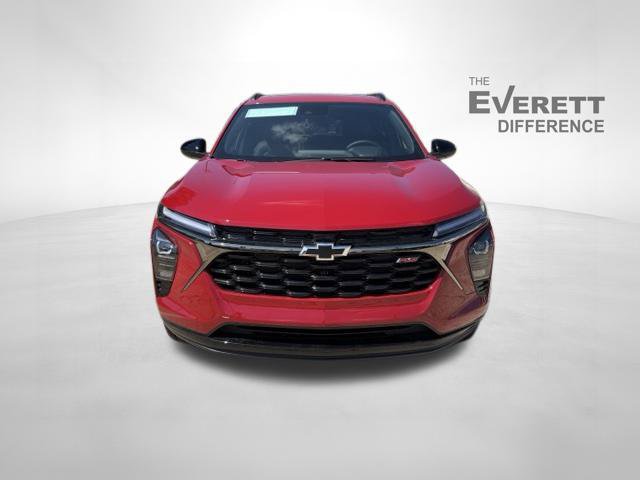 New 2026 Chevrolet Trax RS w/ Sunroof Package FWD image 2