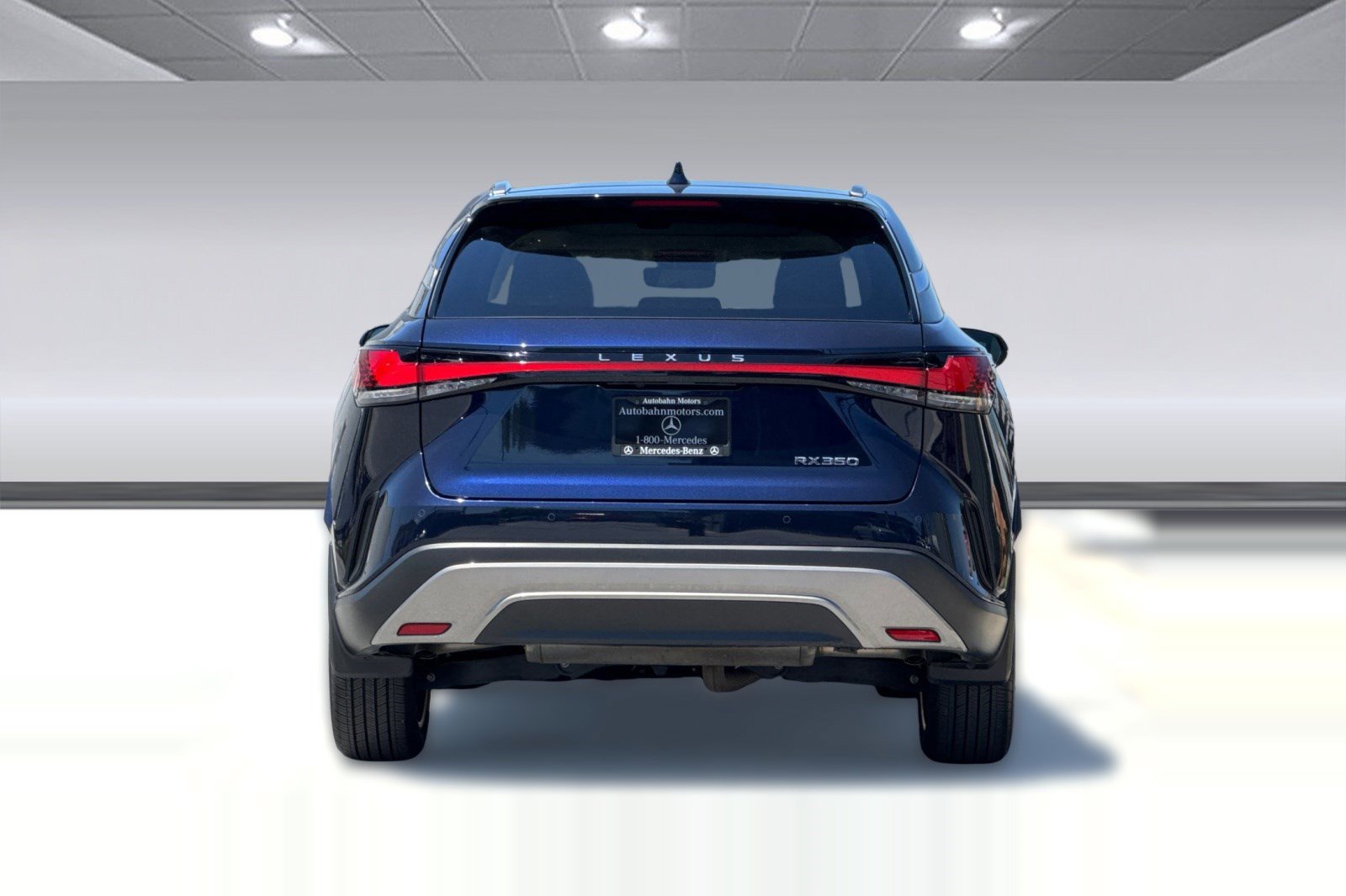 Used 2024 Lexus RX 350 FWD w/ Convenience Package image 9