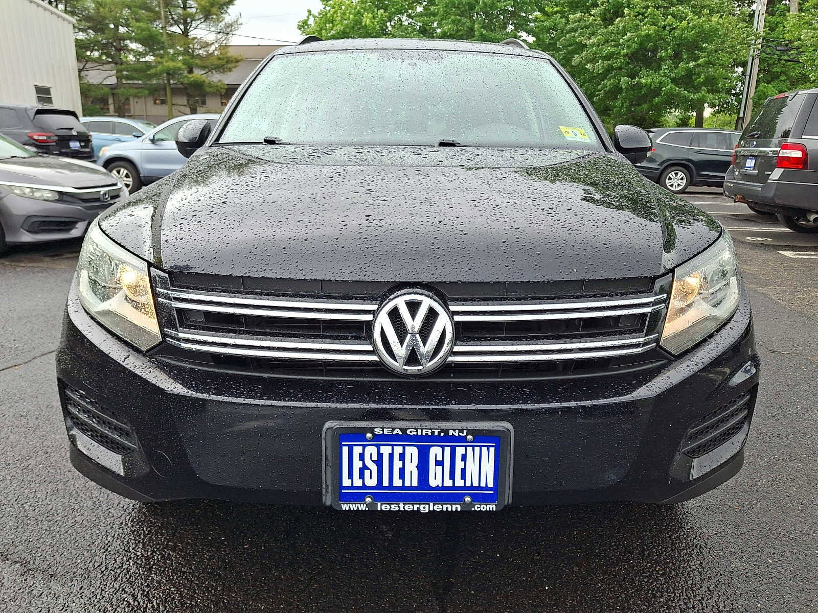 Used 2015 Volkswagen Tiguan SE AWD/4WD image 2