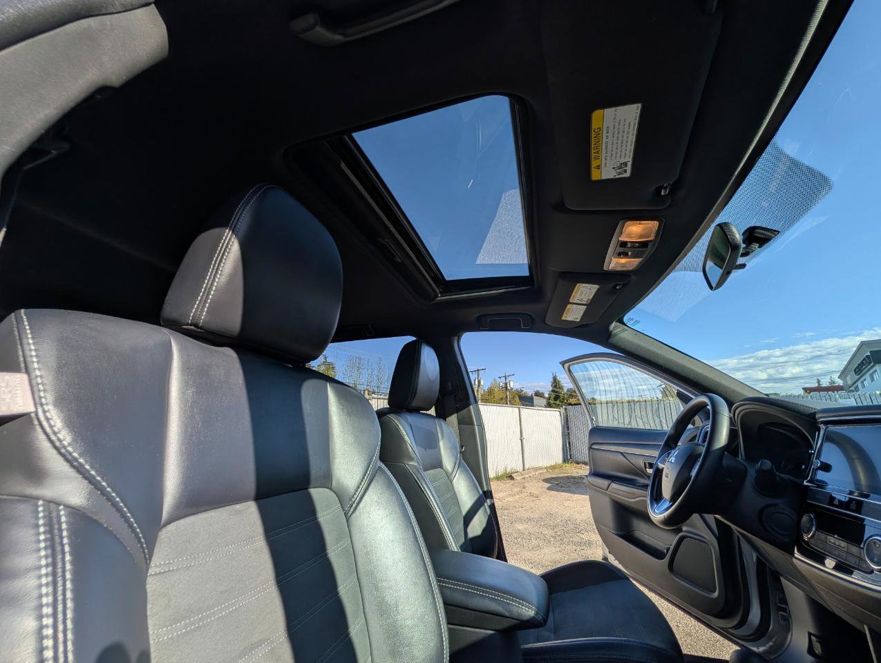 Used 2019 Mitsubishi Outlander SEL AWD/4WD image 14