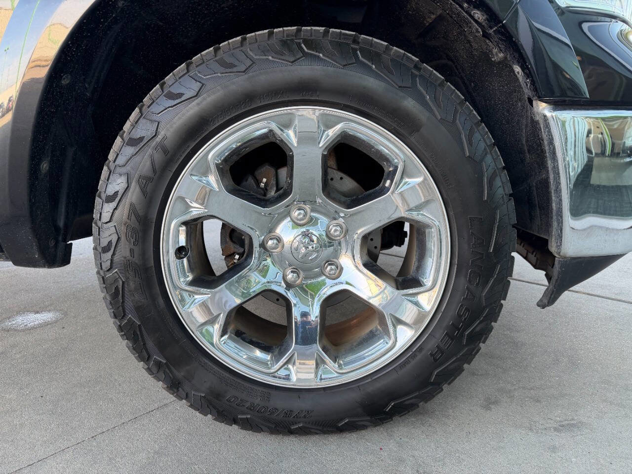 Used 2018 RAM 1500 Laramie AWD/4WD image 53