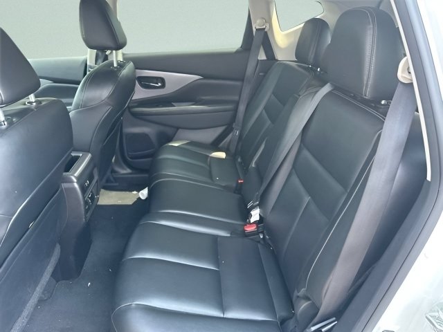 Used 2022 Nissan Murano SV AWD/4WD image 13