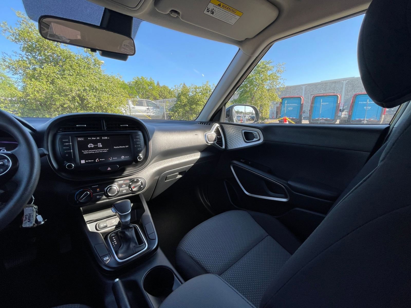 Used 2025 Kia Soul LX w/ LX Technology Package image 33