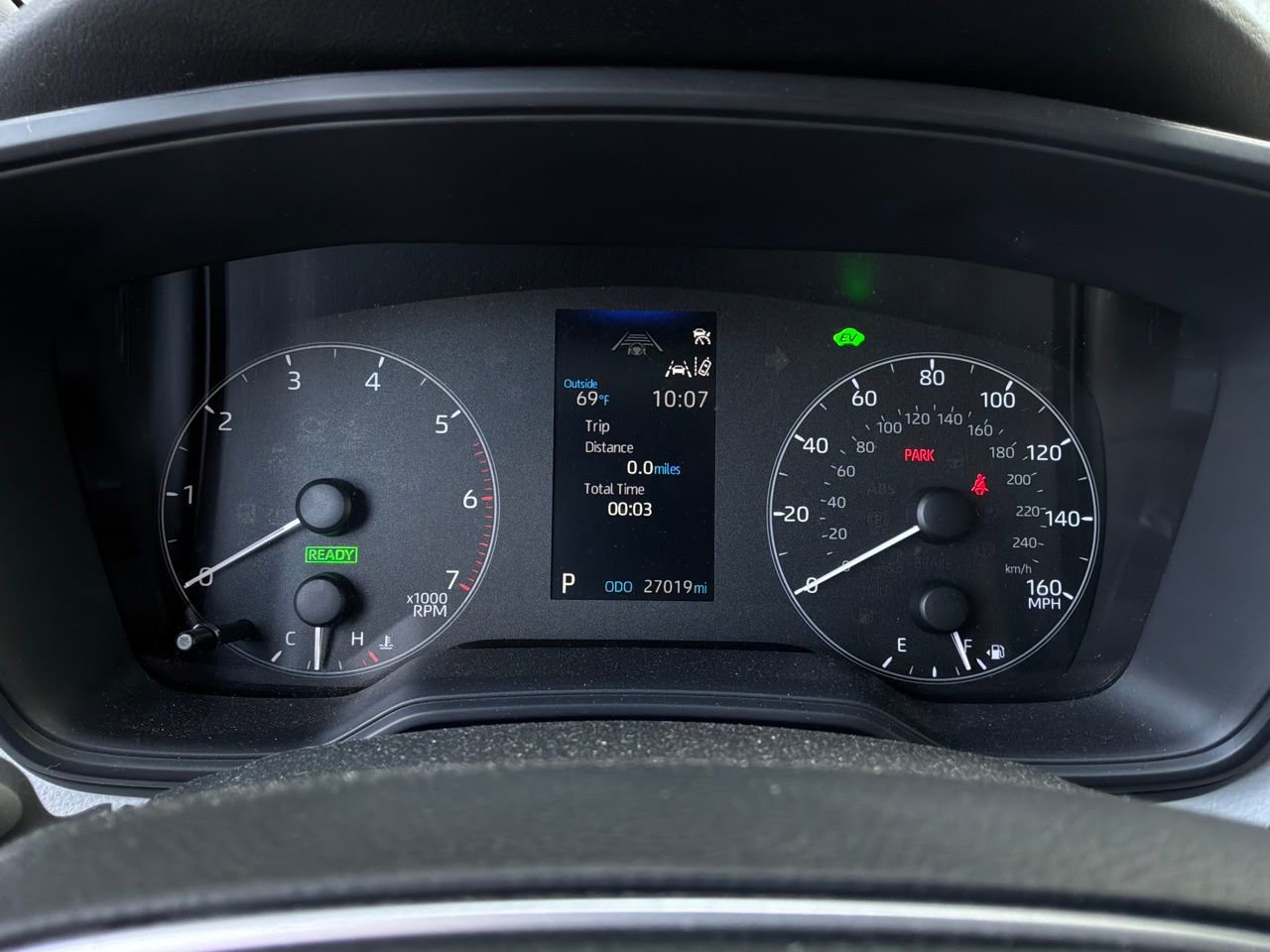 Used 2024 Toyota Corolla SE w/ SE Package image 39