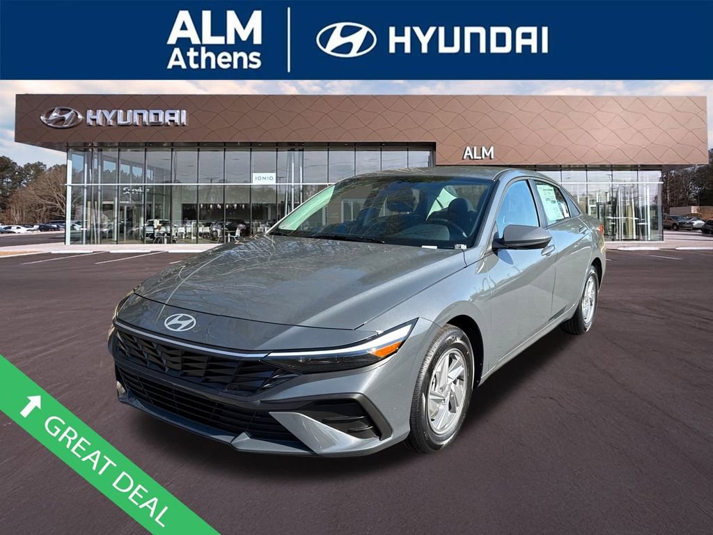 New 2026 Hyundai Elantra SE