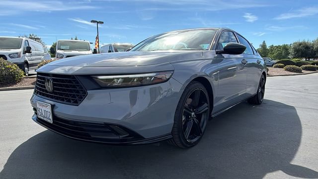 Used 2023 Honda Accord Sport image 9