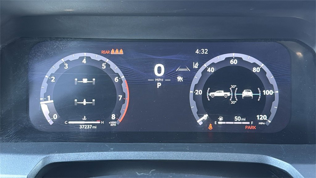 Used 2024 Toyota Tacoma TRD Off-Road image 31