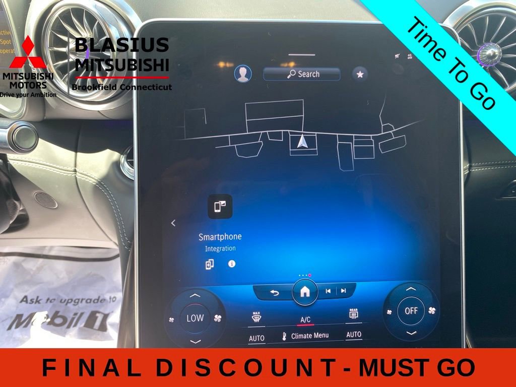 Used 2022 Mercedes-Benz SL 55 AMG 4MATIC w/ Driver Assistance Package image 46