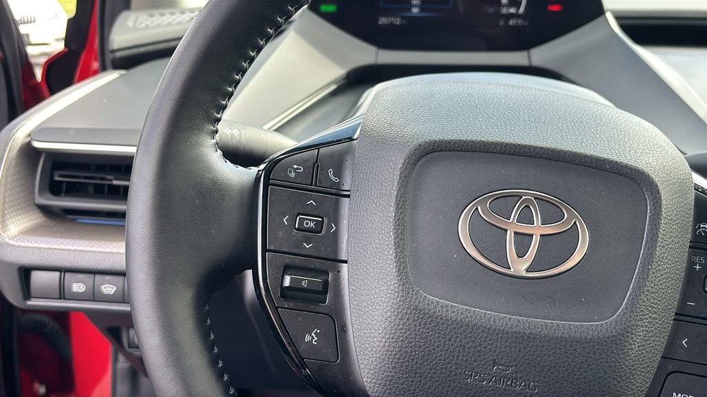 Used 2024 Toyota Prius XLE image 17