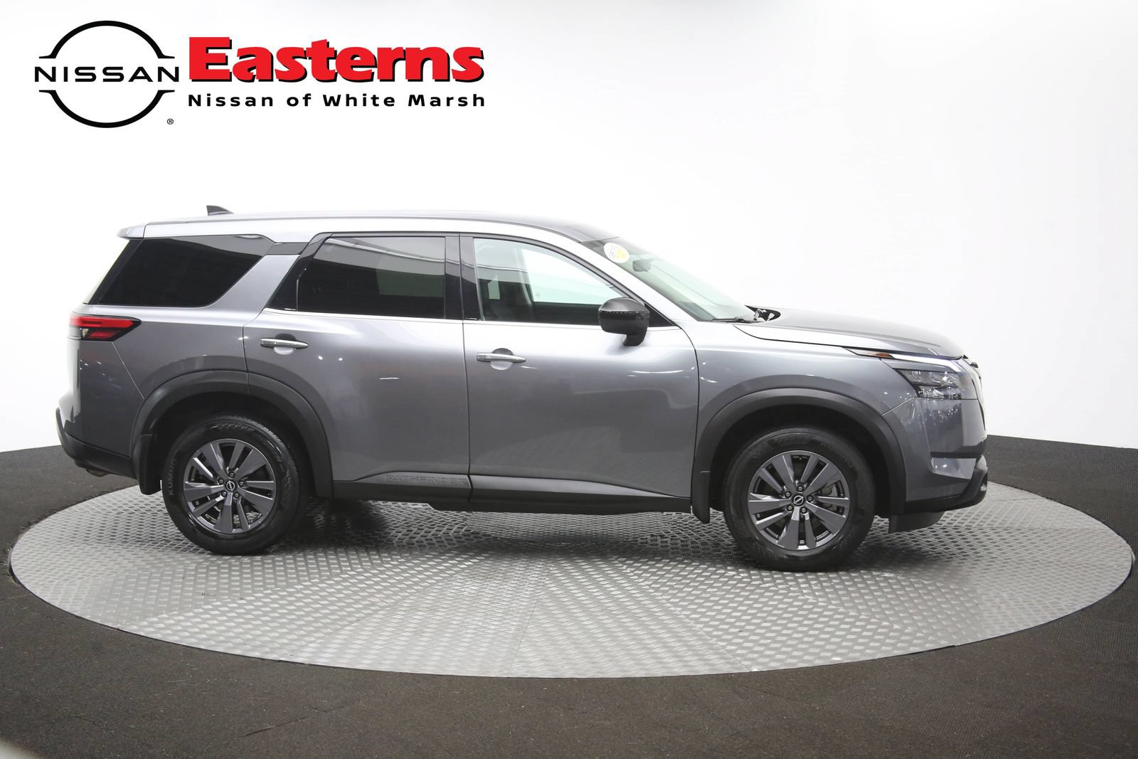 Used 2023 Nissan Pathfinder S AWD/4WD image 44