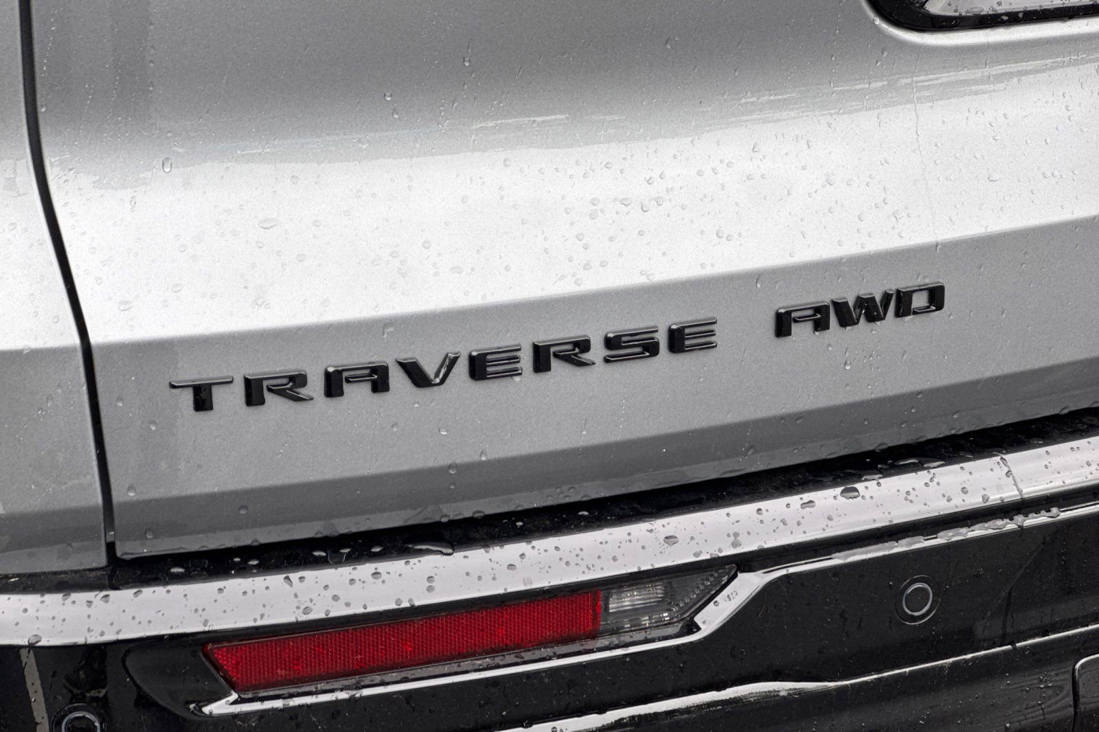 Used 2026 Chevrolet Traverse RS image 27