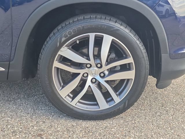 Used 2018 Honda Pilot Touring image 21