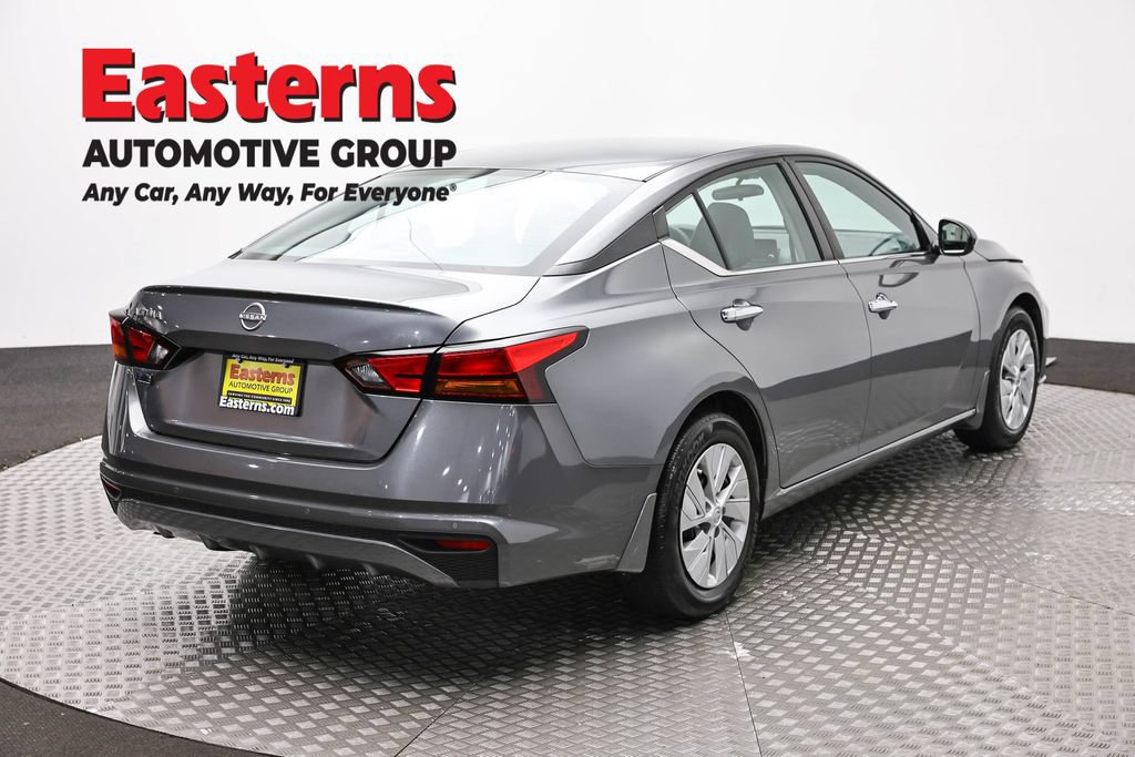 Used 2023 Nissan Altima 2.5 S FWD image 5