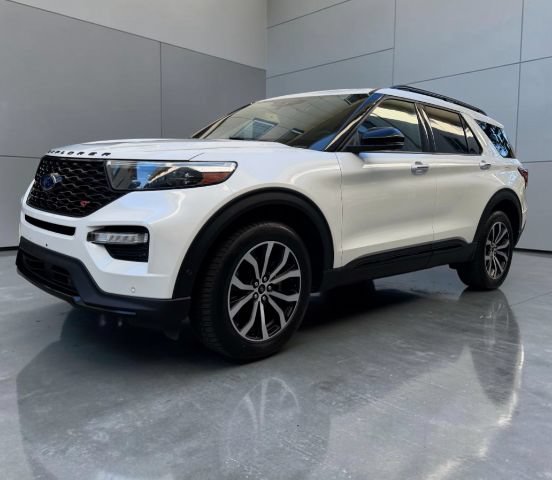 Used 2020 Ford Explorer ST AWD/4WD image 2