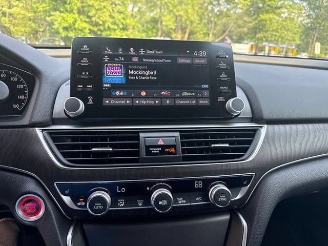 Used 2018 Honda Accord EX-L image 17