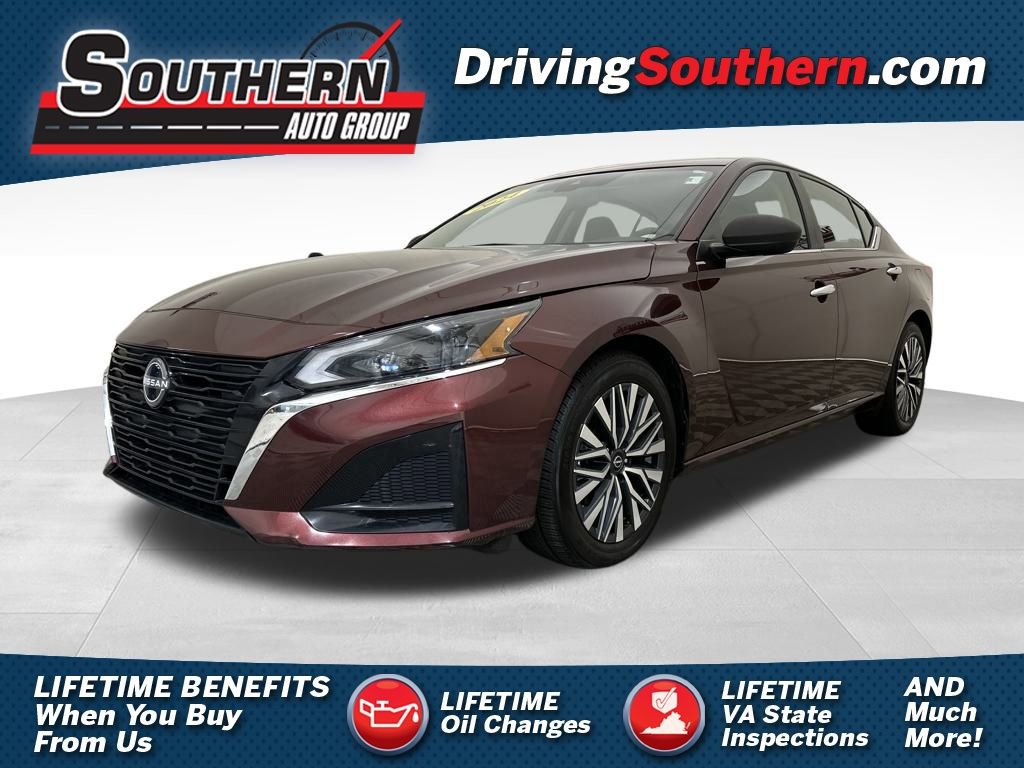 Used 2024 Nissan Altima 2.5 SV