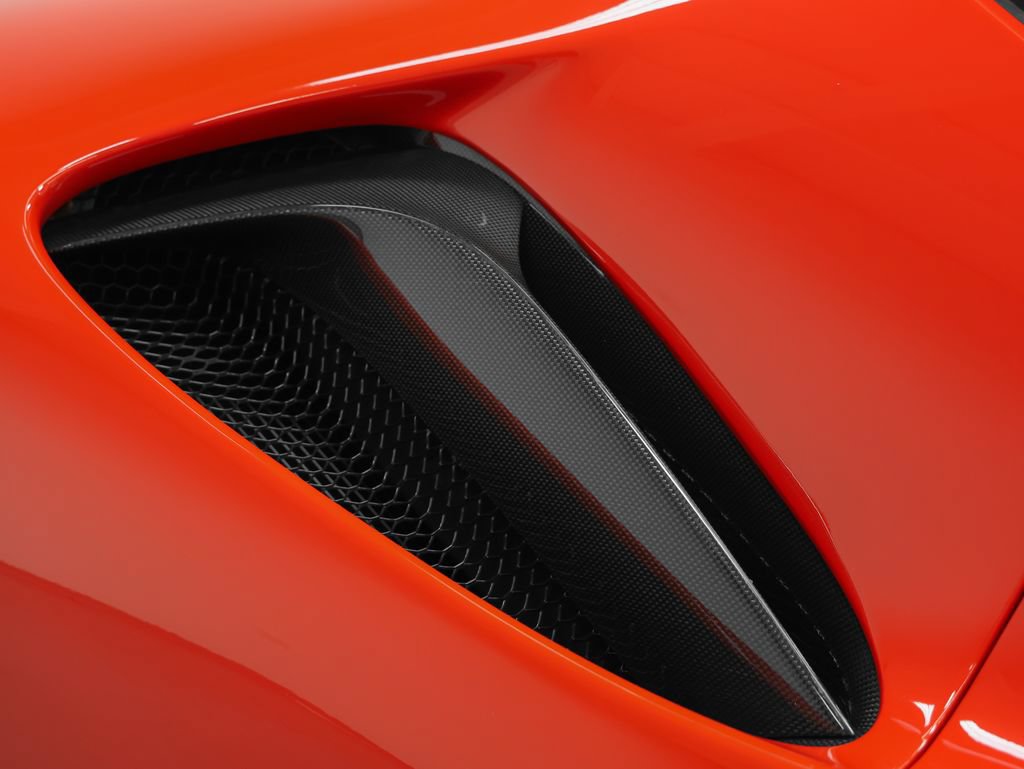 Certified 2023 Ferrari SF90 Stradale AWD/4WD image 33