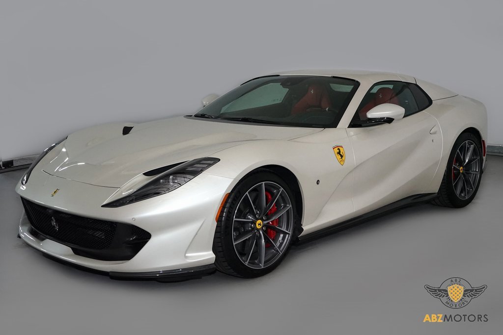 Used 2023 Ferrari 812 GTS image 3