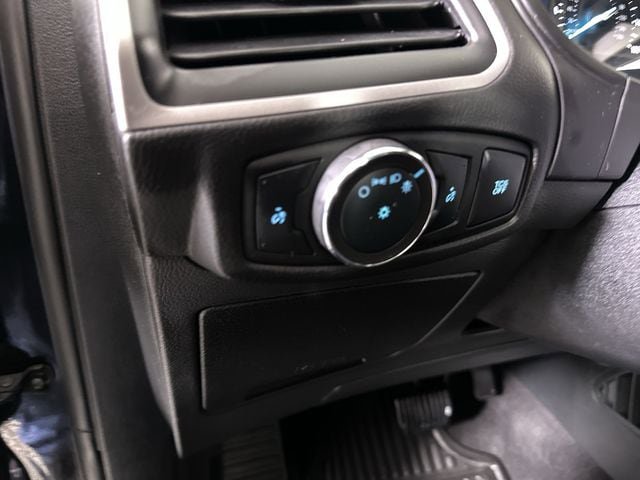 Used 2024 Ford Edge SEL AWD/4WD image 18
