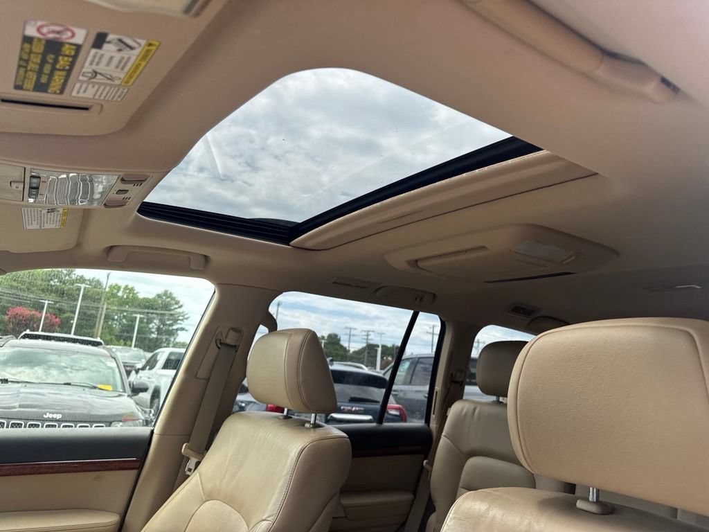 Used 2013 Toyota Land Cruiser AWD/4WD image 12