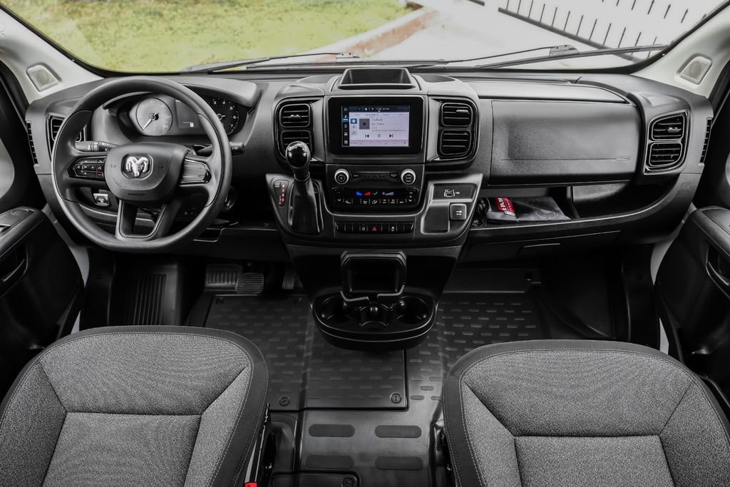 Used 2024 RAM ProMaster 2500 image 11