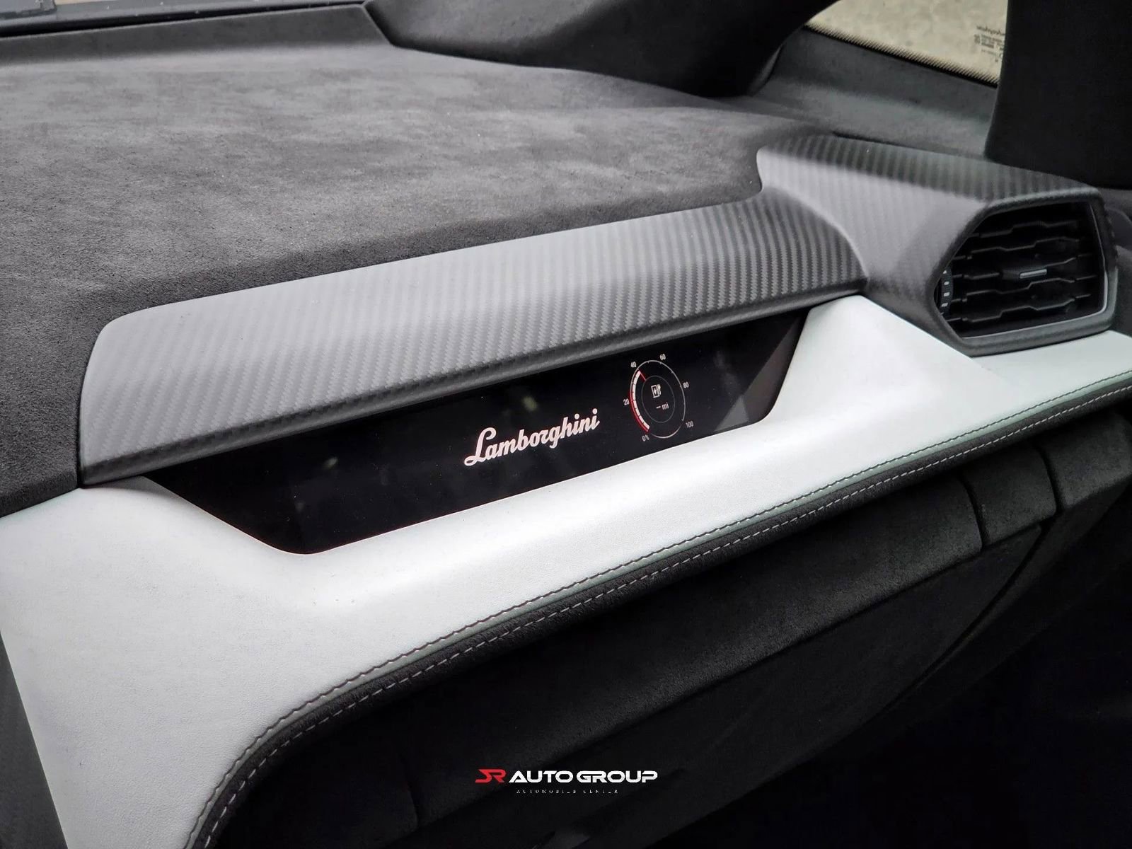Used 2024 Lamborghini Revuelto AWD/4WD image 33