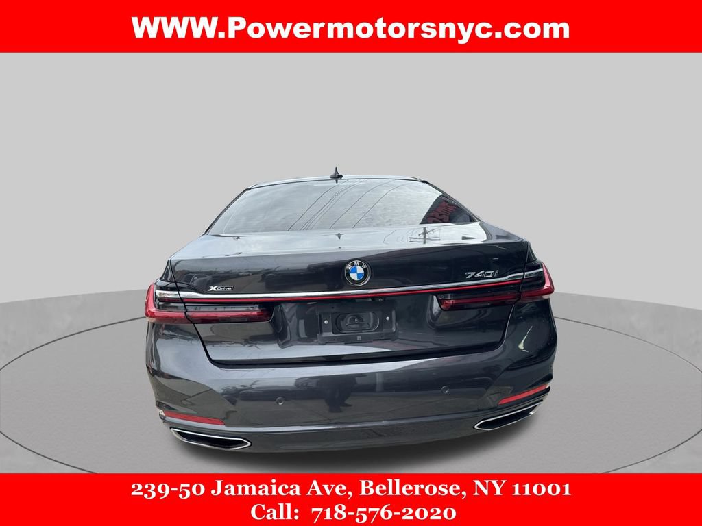 Used 2022 BMW 740i xDrive AWD/4WD image 6