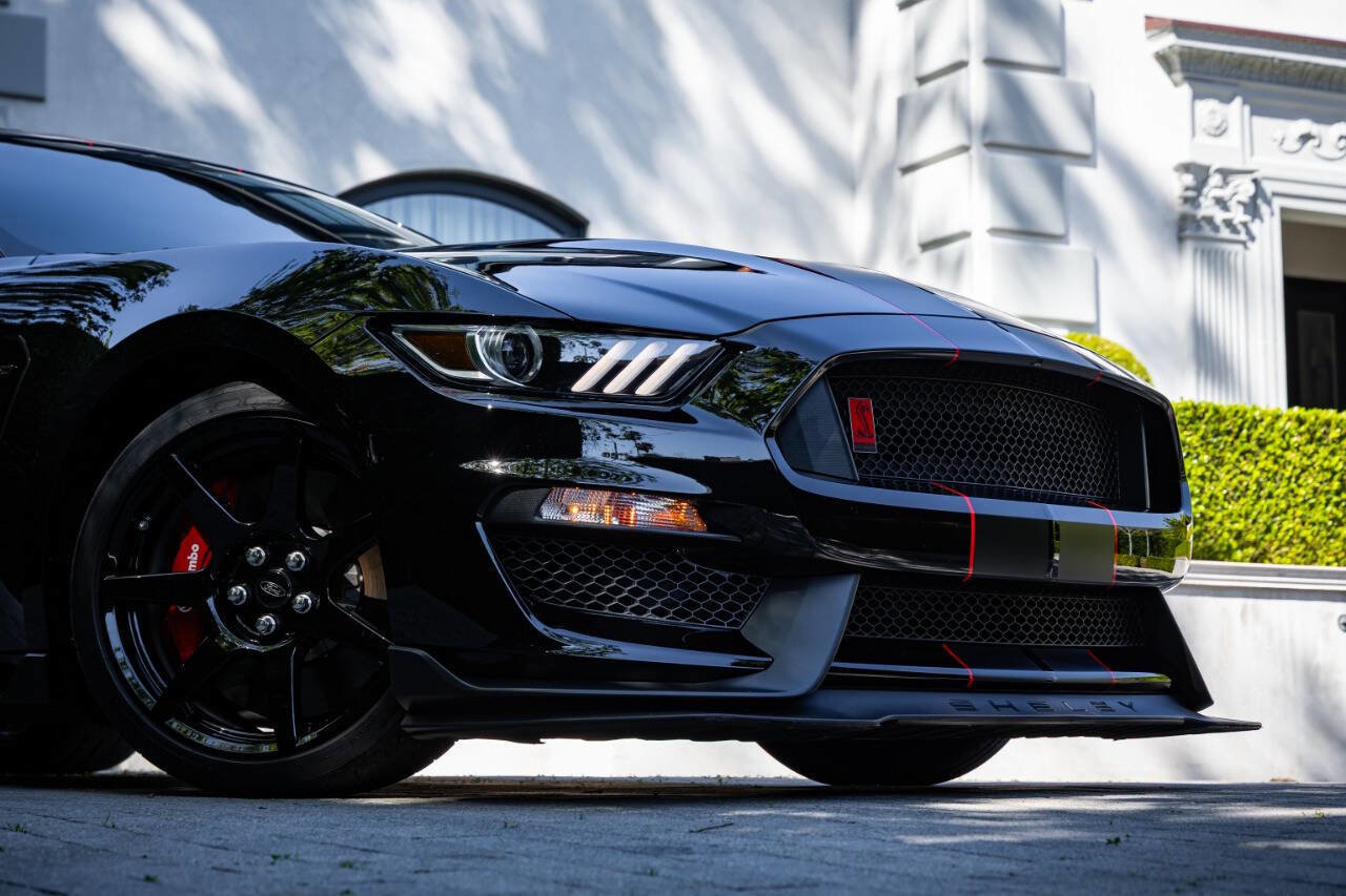 Used 2019 Ford Mustang Shelby GT350R w/ GT350R Equipment Group 920A image 17
