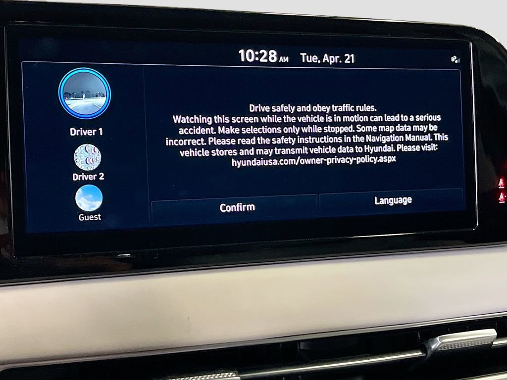 Used 2025 Hyundai Palisade Calligraphy FWD image 15