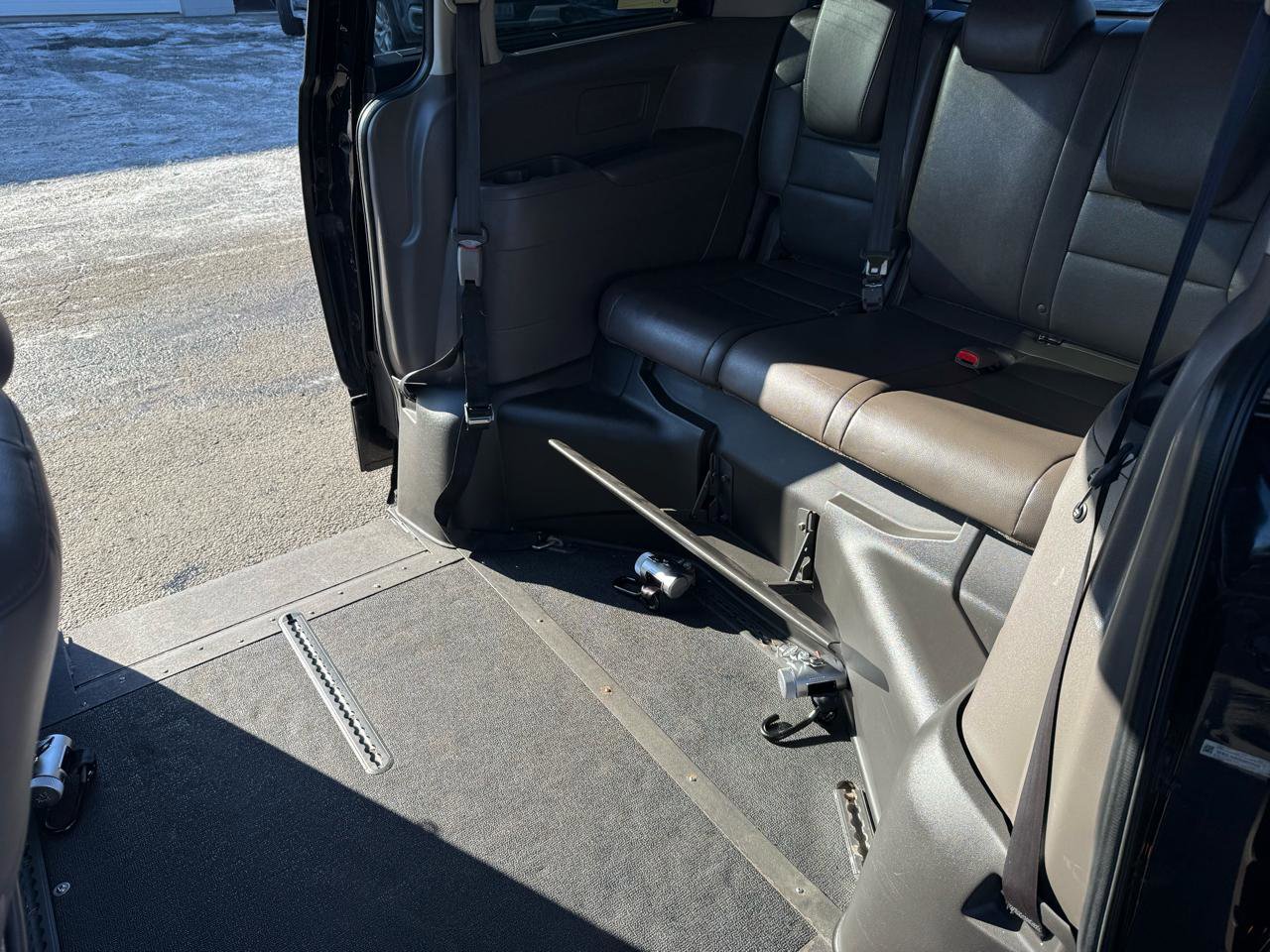 Used 2014 Honda Odyssey EX-L image 20