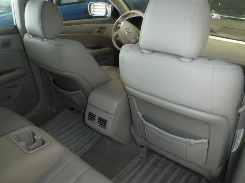 Used 2007 Toyota Avalon XL FWD image 35