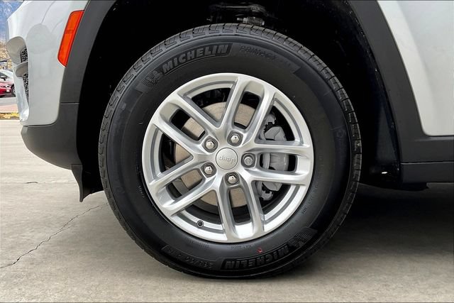 New 2026 Jeep Grand Cherokee Laredo X AWD/4WD image 10
