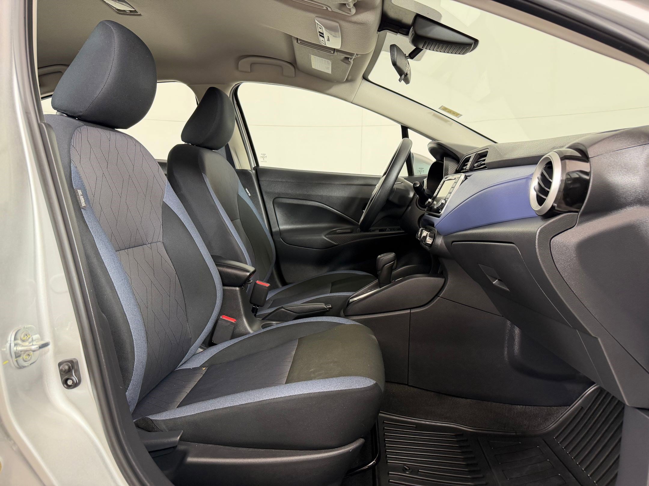 Used 2024 Nissan Versa SV w/ Trunk Package FWD image 28