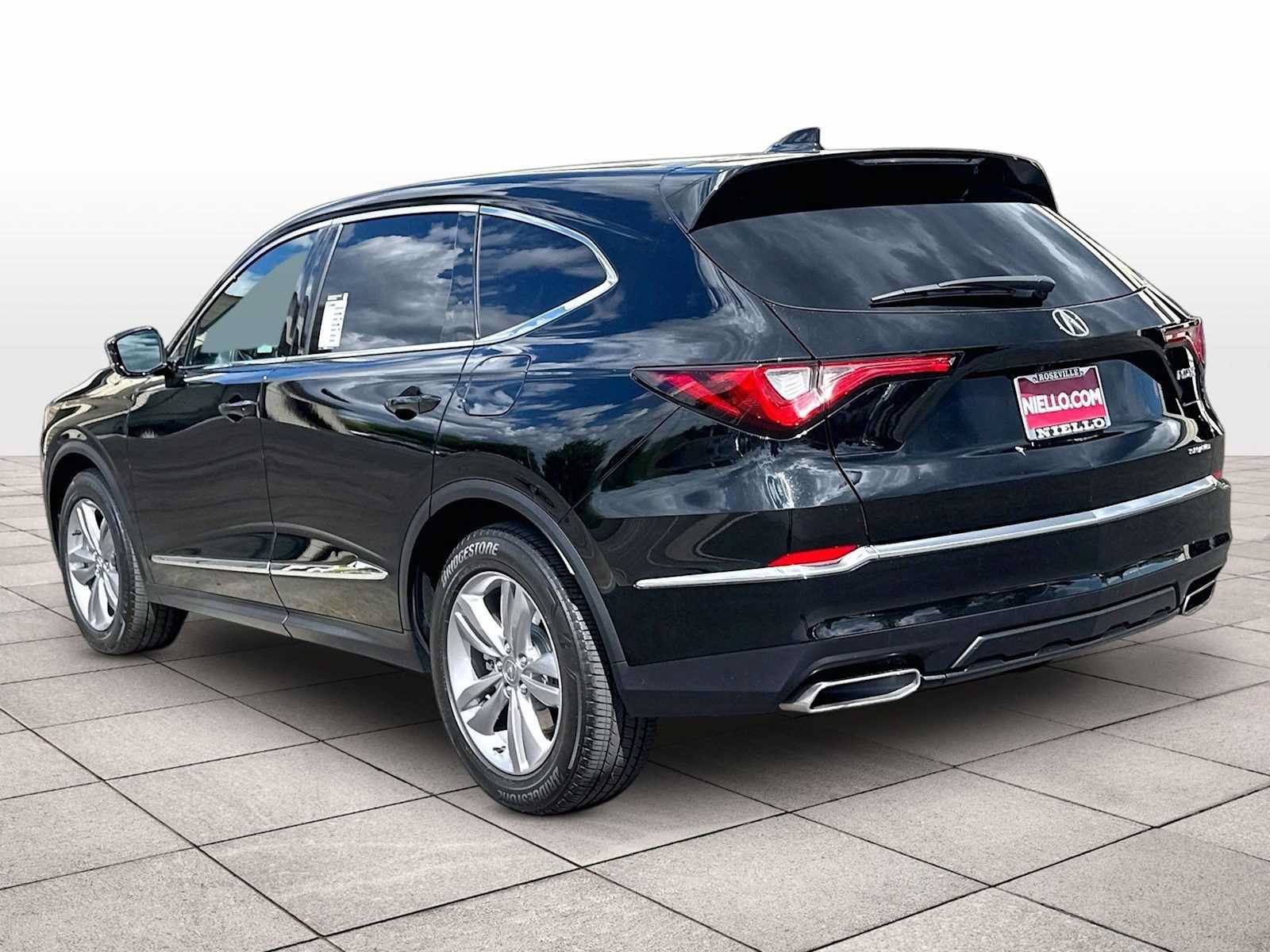 Used 2023 Acura MDX SH-AWD image 14