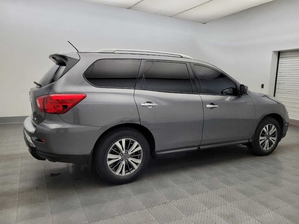 Used 2018 Nissan Pathfinder SV w/ Cargo Package image 10