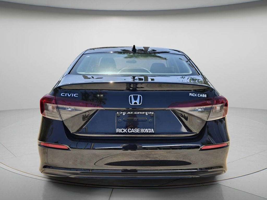 Used 2025 Honda Civic LX image 5