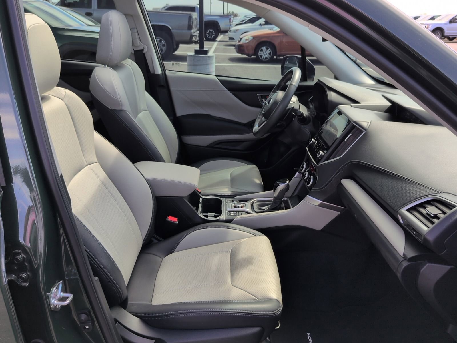 Used 2023 Subaru Forester Limited AWD/4WD image 15