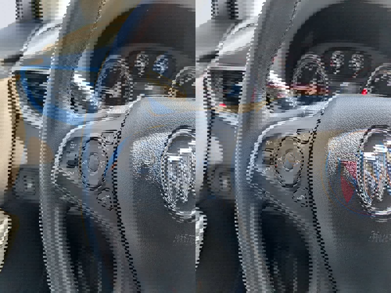 Certified 2021 Buick Enclave Essence w/ Sport Touring Edition image 25