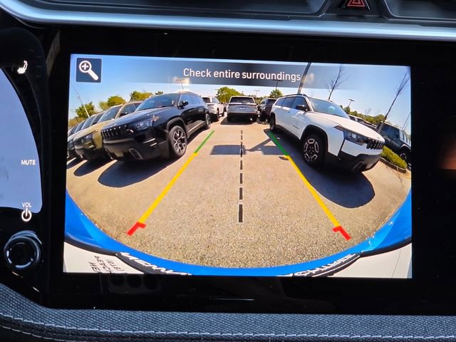 New 2026 Jeep Cherokee Laredo AWD/4WD image 9