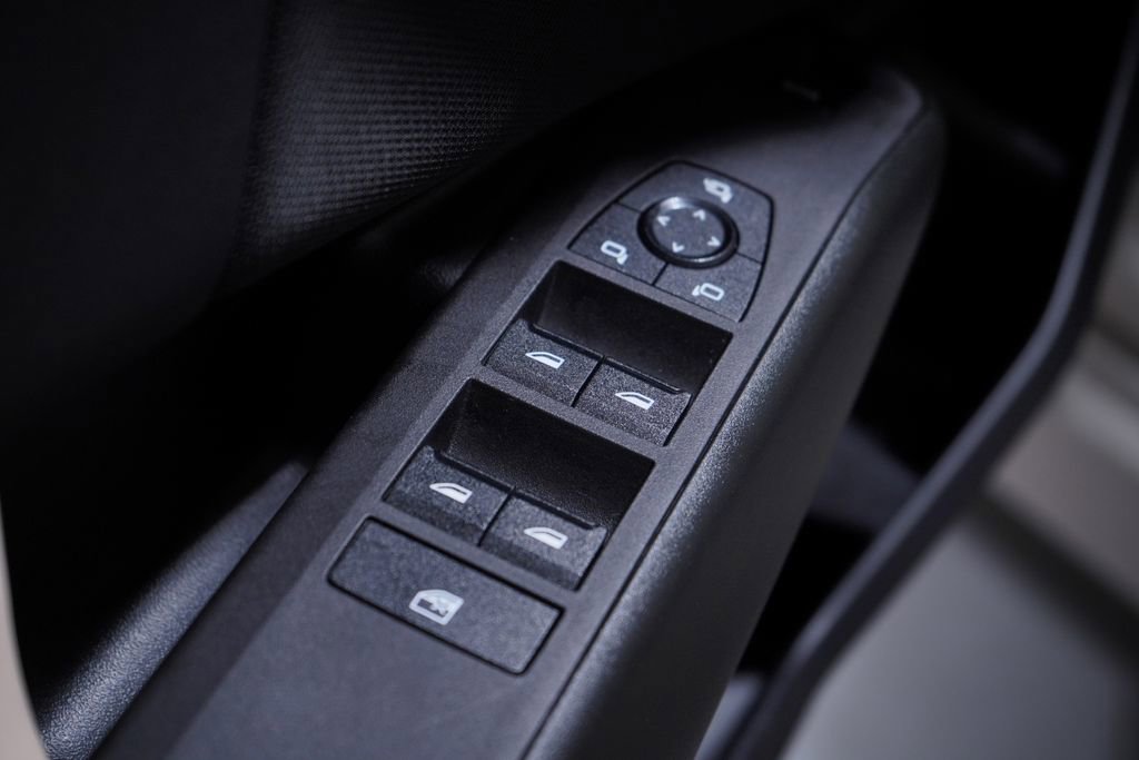 Used 2025 BMW X3 xDrive30i w/ M Sport Package image 16